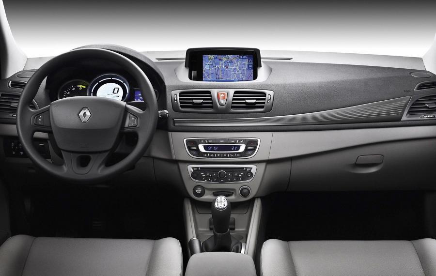  Renault Megane Hatch 2008 года  (фото 5 из 19)